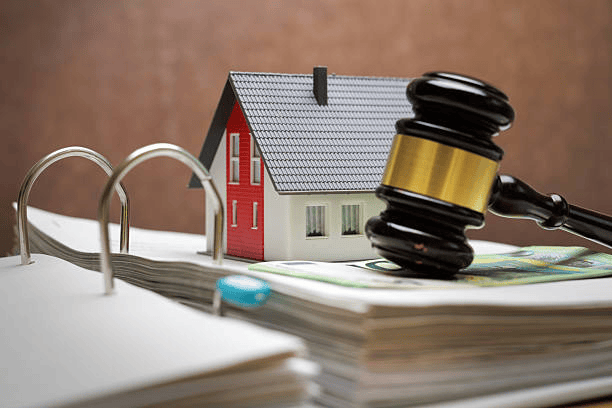 Evictions and Lease Violations: Legal Options for Property Owners 